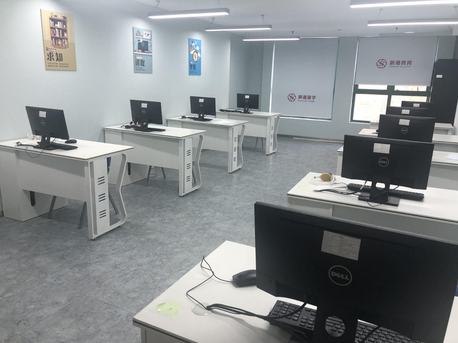 郑州留学中介机构排名前十名有哪些?-新通教育