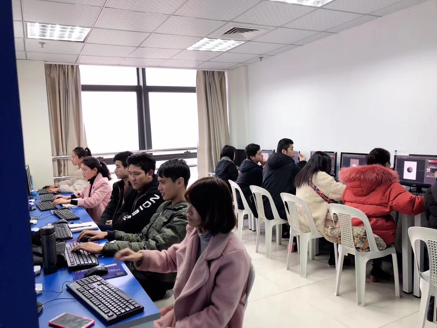 爱达华教育企业办公应用