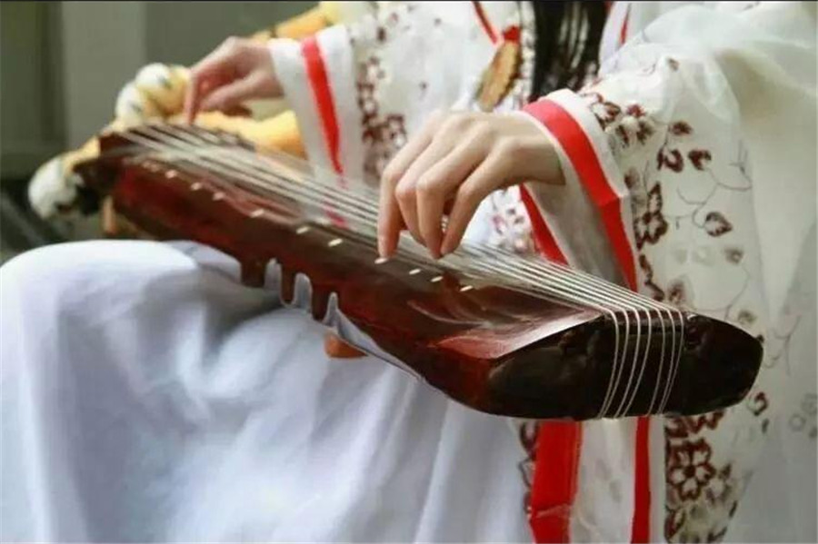 古筝和古琴的区别 古筝和古琴的区别