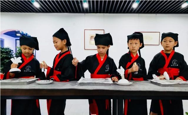 少儿国学培训班哪家好？