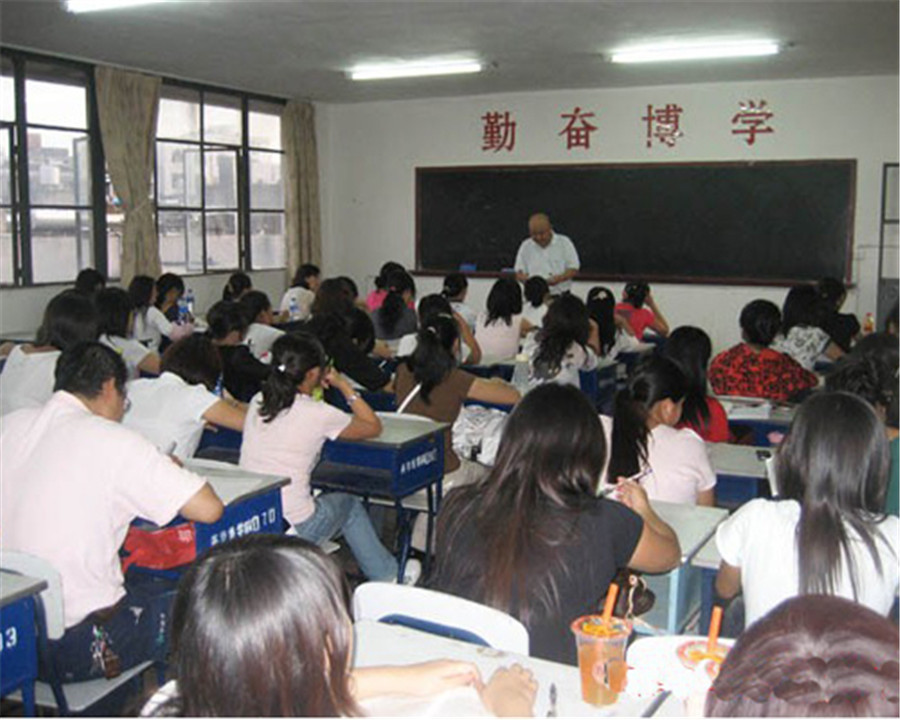 成人高考可以考哪些大学 成人高考可以考哪些大学