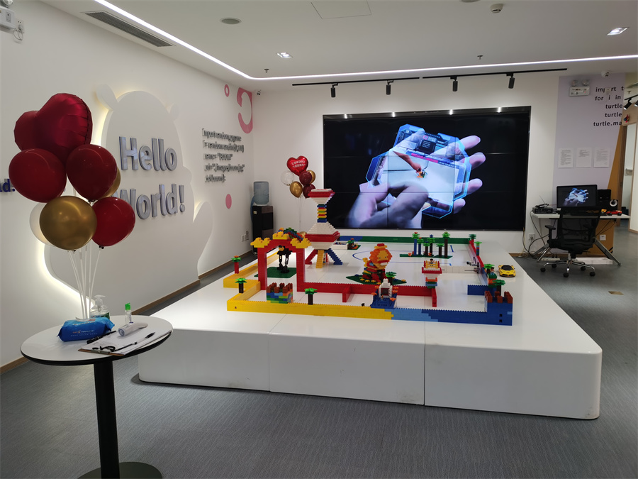 趣码AI少儿编程