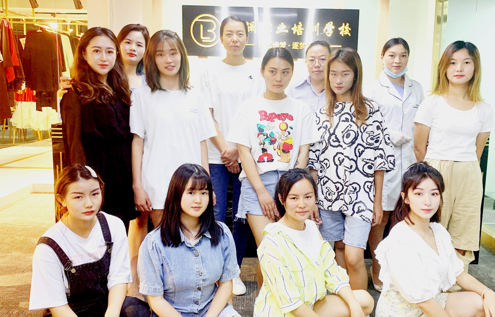 昆明新娘跟妆盘头职业学校十大排名 昆明新娘跟妆盘头职业学校十大排名