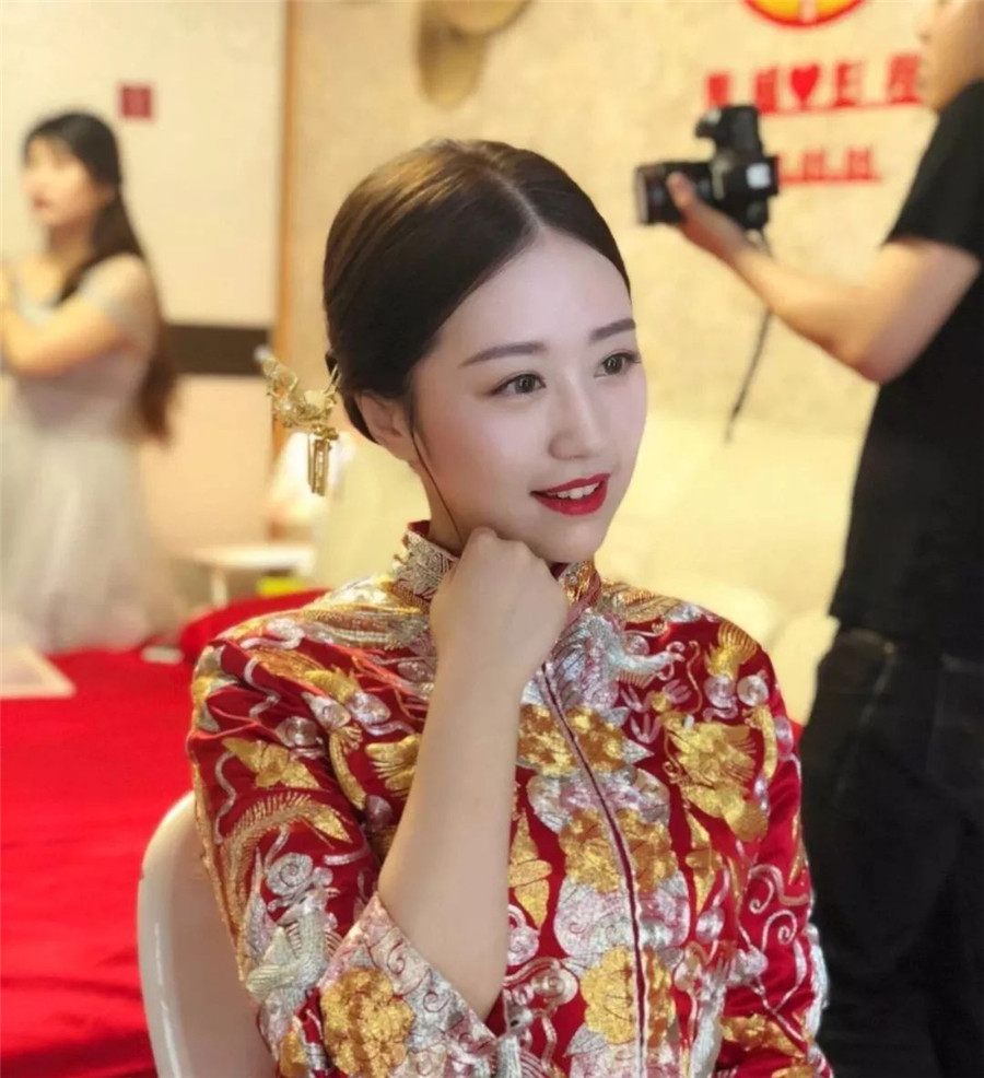 昆明新娘跟妆盘头职业学校十大排名 昆明新娘跟妆盘头职业学校十大排名