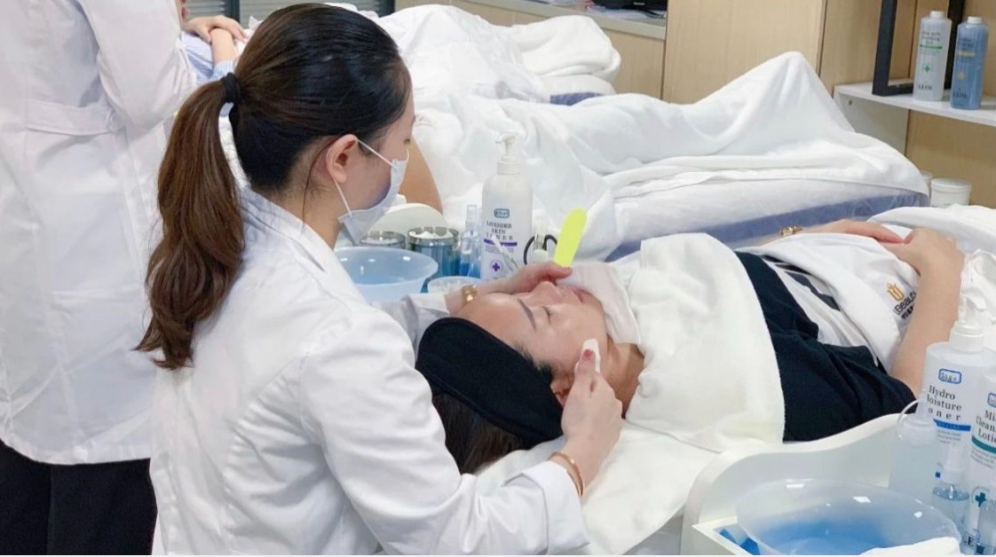 云南十大学习化妆美容职业技术学校排名 云南十大学习化妆美容职业技术学校排名