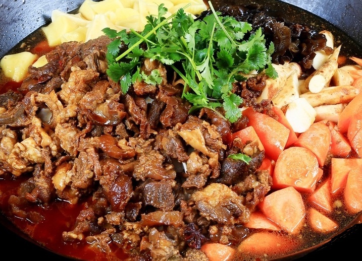 黑龙江哪里可以学习正宗铁锅筋头巴脑技术？