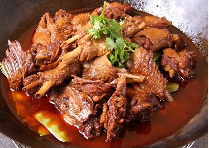 黑龙江哪里可以学到正宗铁锅炖大鹅技术？