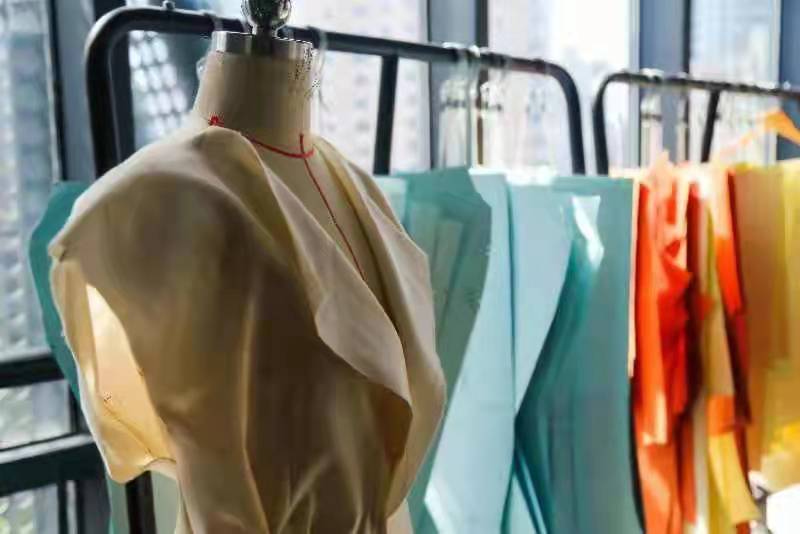 上海高级服装设计师-服装制版-服装设计学校-上海国际时尚教育中心 上海高级服装设计师-服装制版-服装设计学校-上海国际时尚教育中心