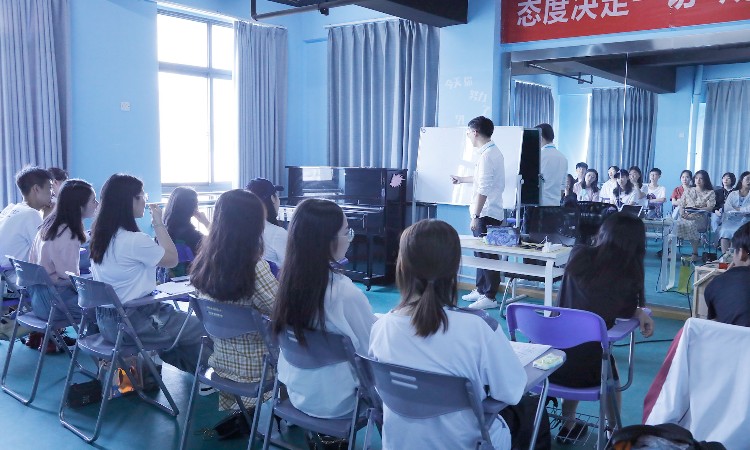 浙江服装表演艺考培训学校前十强 浙江服装表演艺考培训学校前十强