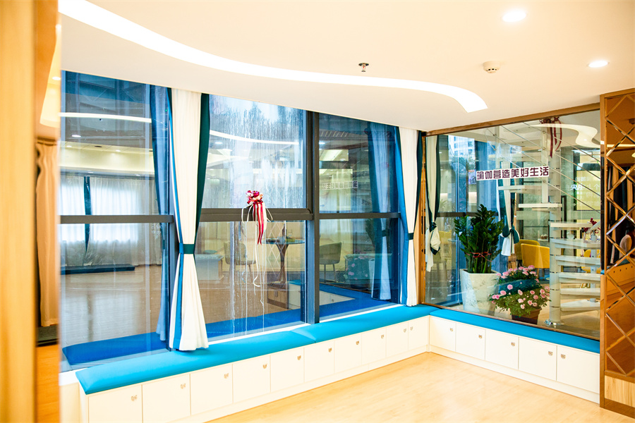 东方瑜伽教练培训机构