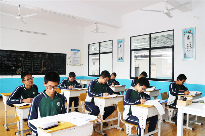 怀化效果好的叛逆期全封闭军事化学校 怀化效果好的叛逆期全封闭军事化学校