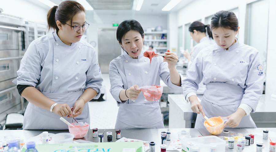 国内3+2大专西点培训学校TOP10