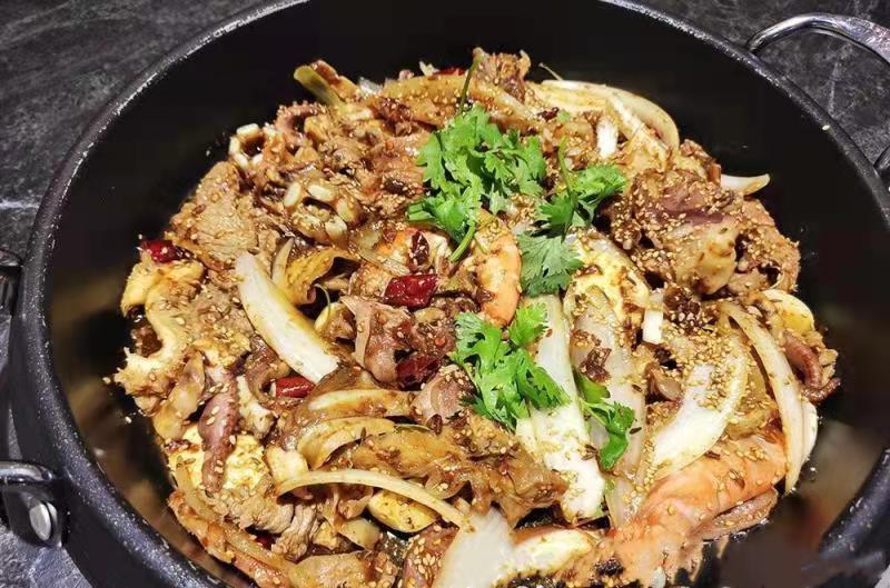 东北正宗的牛肉扒拉锅培训学校