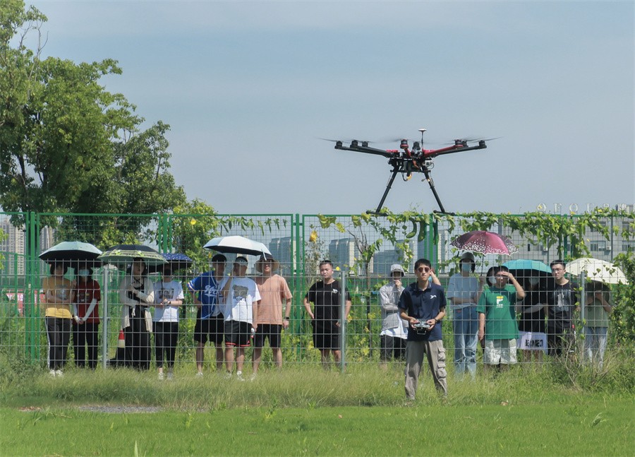 上海无人机操作证哪里可以考?