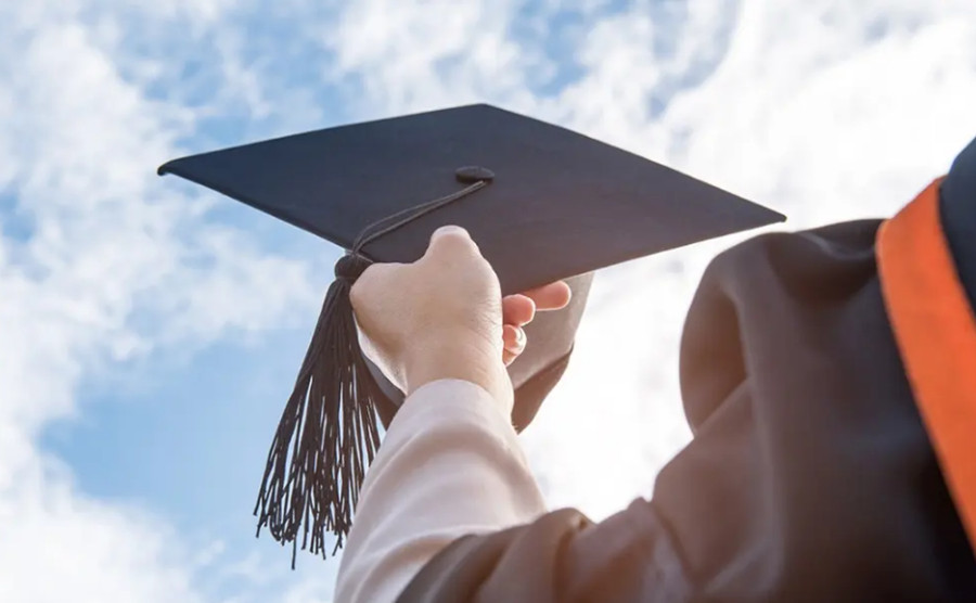 去西班牙留学哪家国际预科班不错排名一览.jpg 去西班牙留学哪家国际预科班不错排名一览.jpg