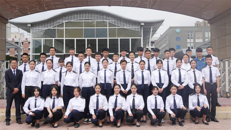 成都华商理工中专学校招生简章一览 成都华商理工中专学校招生简章一览