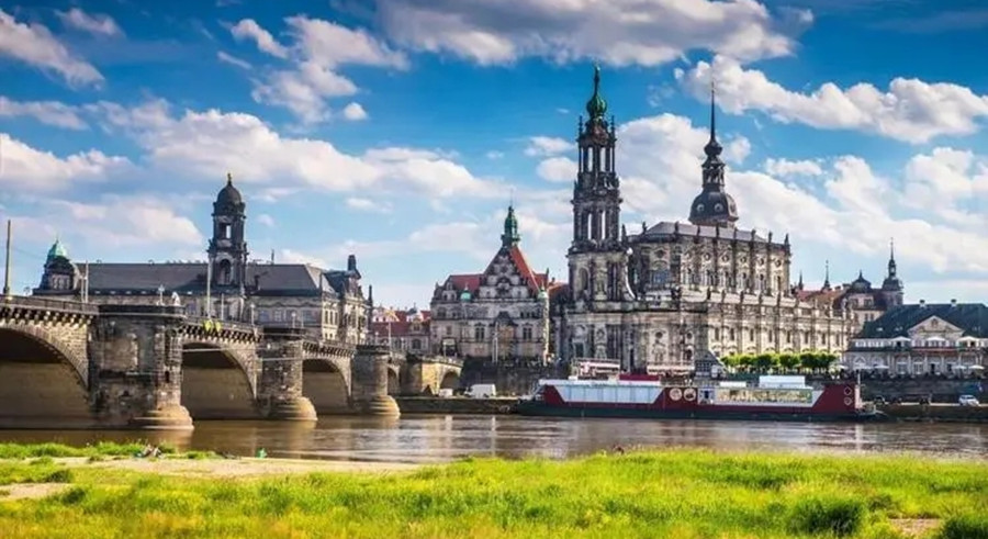 盘点国内办理德国留学中介机构排名,莱茵春天.jpg 盘点国内办理德国留学中介机构排名,莱茵春天.jpg