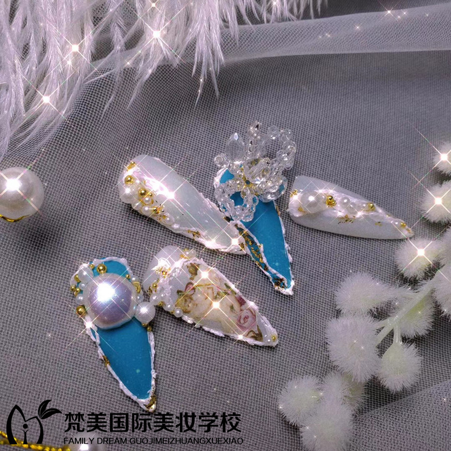 盘点安顺TOP10化妆美甲培训机构排名一览名单.jpg 盘点安顺TOP10化妆美甲培训机构排名一览名单.jpg