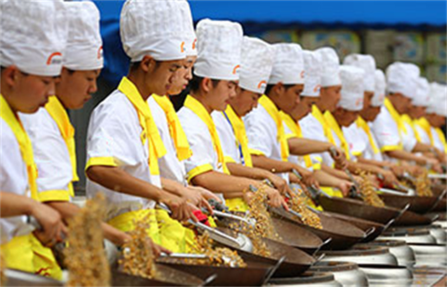 天津新东方厨师培训学校2年制金领大厨专业招生一览