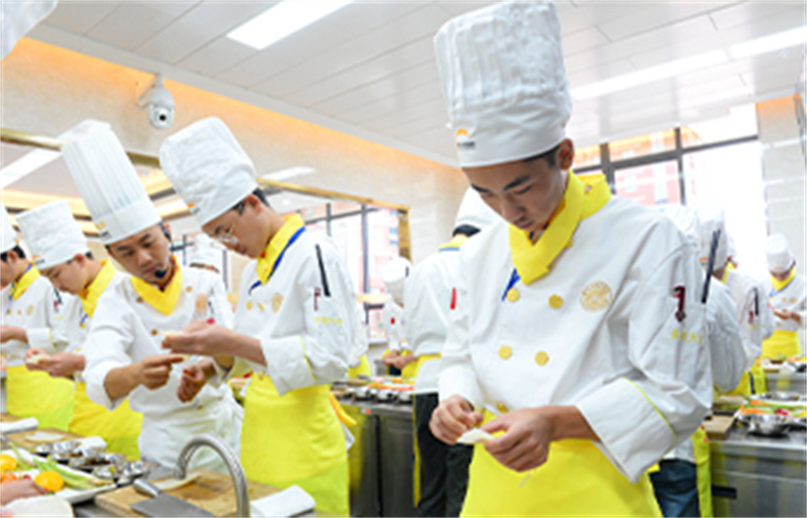 天津新东方厨师培训学校2年制金领大厨专业招生一览