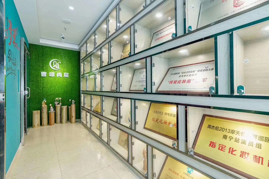 贵阳排名前10美发培训学校排行榜一览强烈推荐.jpg 贵阳排名前10美发培训学校排行榜一览强烈推荐.jpg