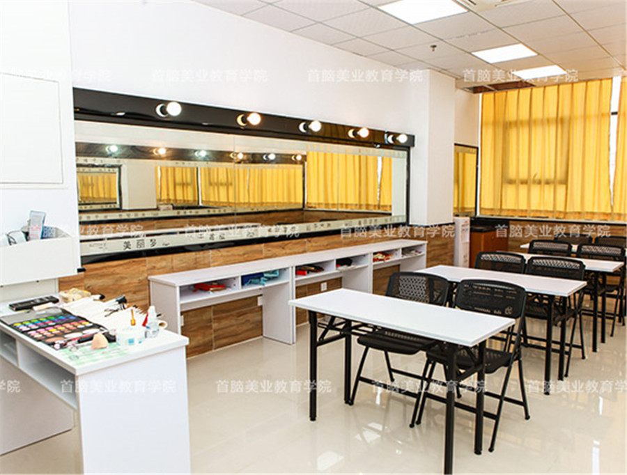 2022国内十大化妆学校排行榜