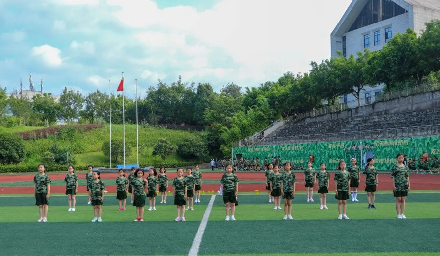 贵阳正规的军事夏令营哪家好推荐-利剑.jpg