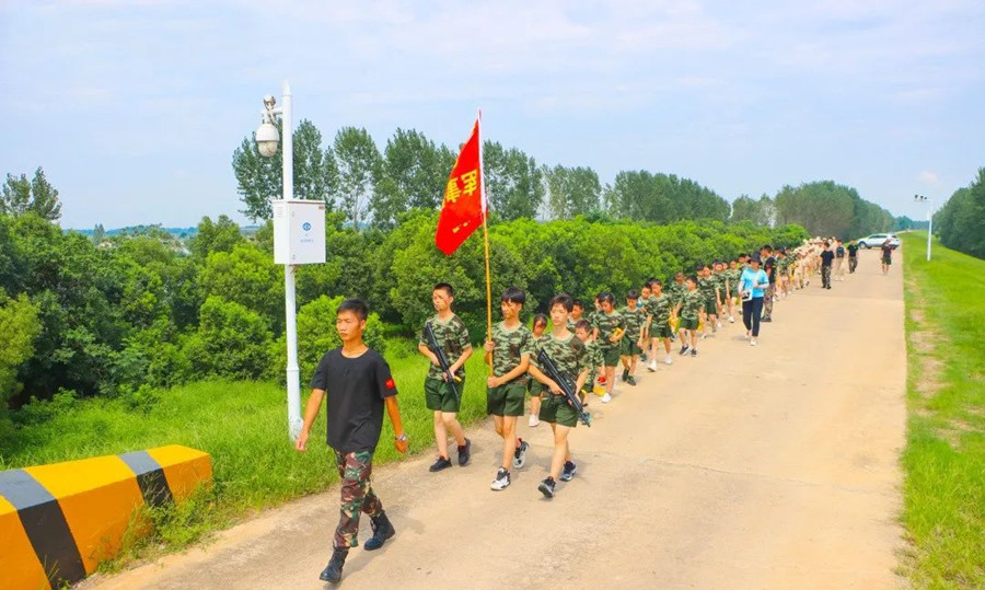 重庆三大军事夏令营排名一览推荐-叛逆孩子管教夏令营.jpg