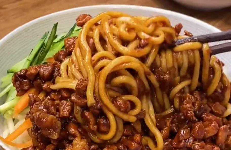 国内正宗学做炸酱面技术培训中心三大排名一览