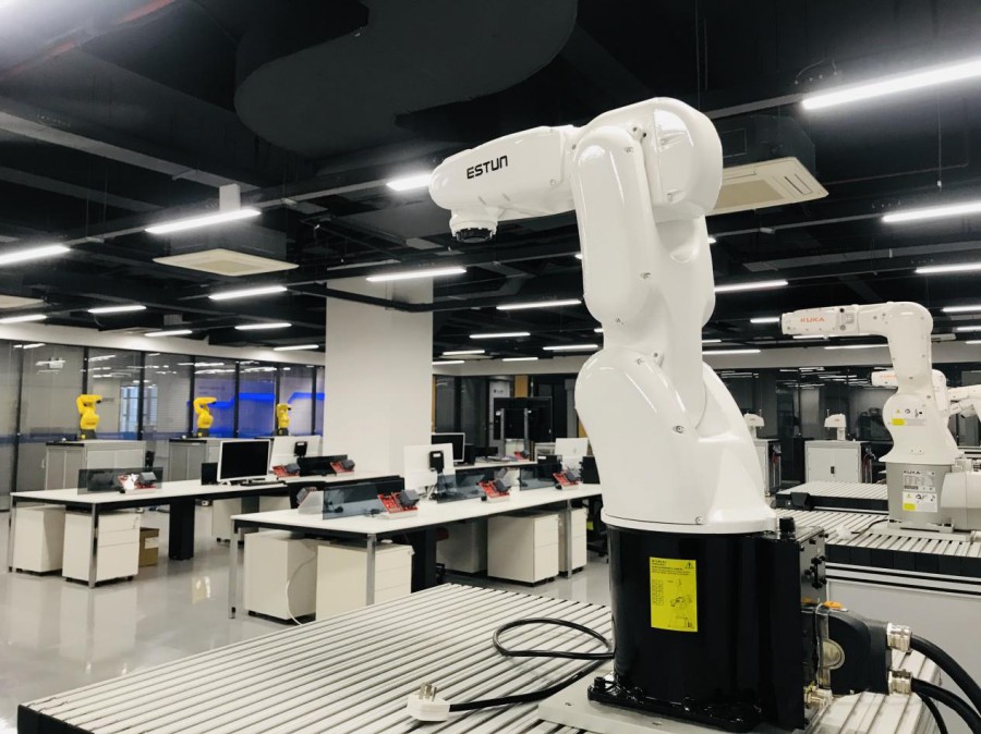 南京PLC应用调试工程师班开班通知.jpg 南京PLC应用调试工程师班开班通知.jpg