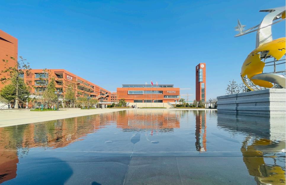 济南亿米高考学校高三全托班、艺考文化课班开始招生啦！