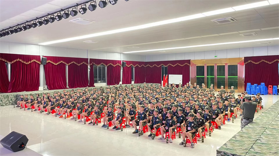 佛山靠谱的军事夏令营机构排名top5名单公布.jpg