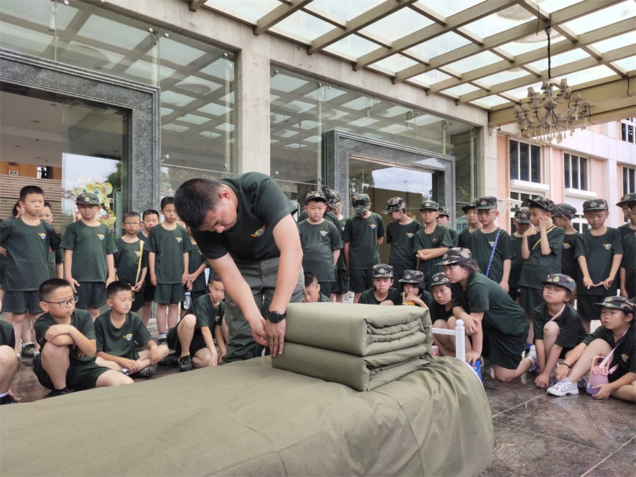 昆明军事特训夏令营基地口碑排名top5名单公布.jpg