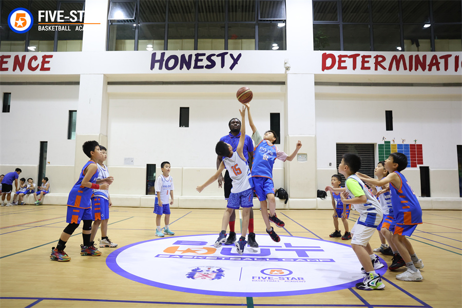孩子暑期篮球训练营培训机构.jpg