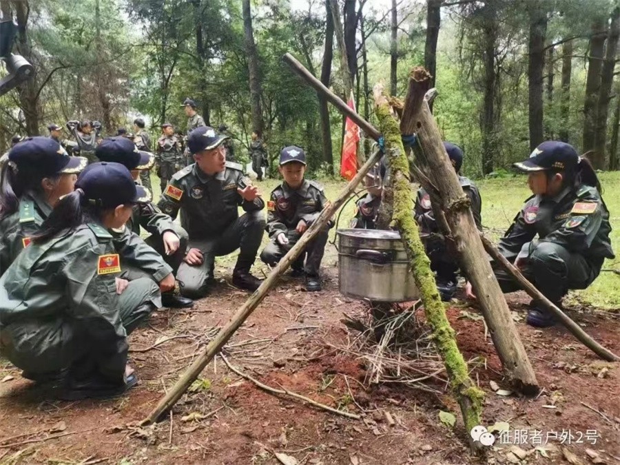 佛山盘点top10排名的军事夏令营.jpg