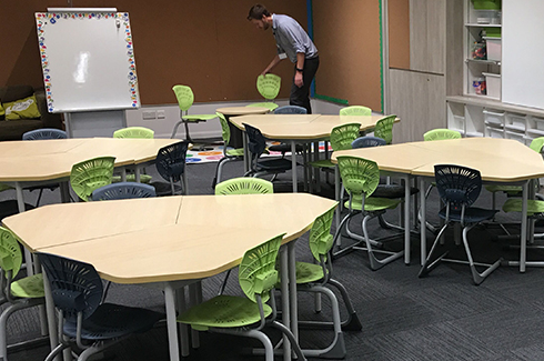 1701149587745028695.jpg 2.jpg