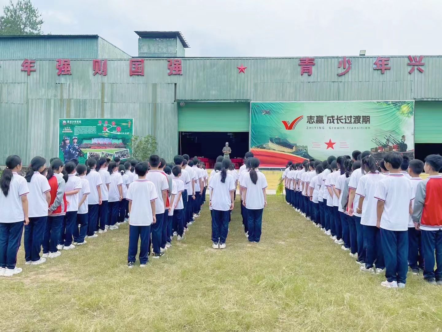 1709092981952075193.jpg 352b508411eaff2c2778d5c25472a3b.jpg