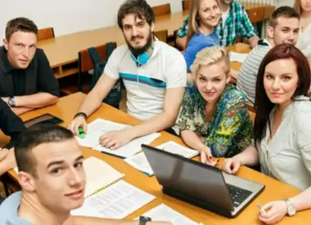 1709782298961025858.jpg 15.jpg