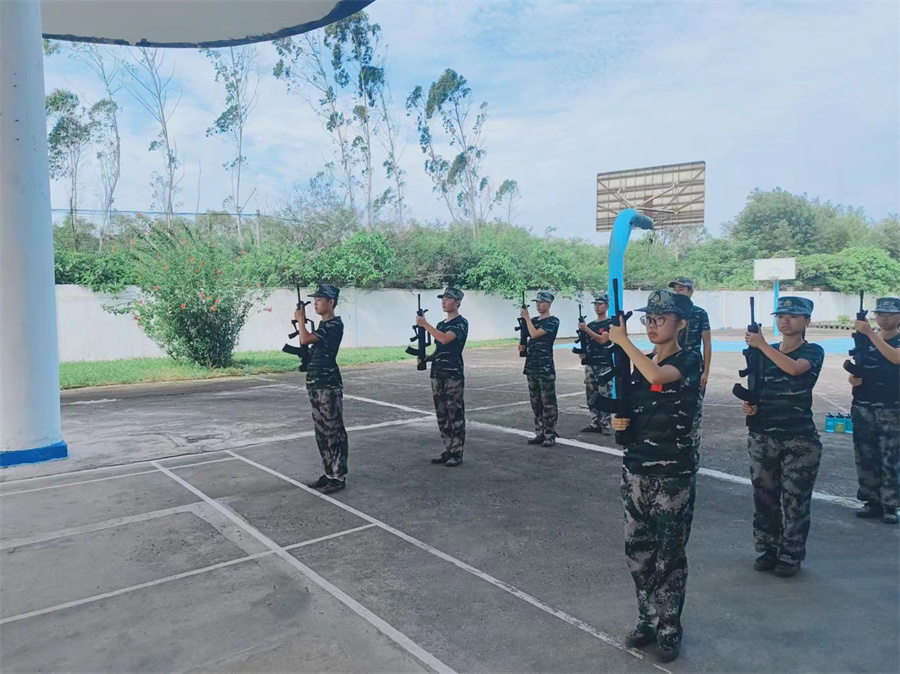 封闭叛逆特训 封闭叛逆特训