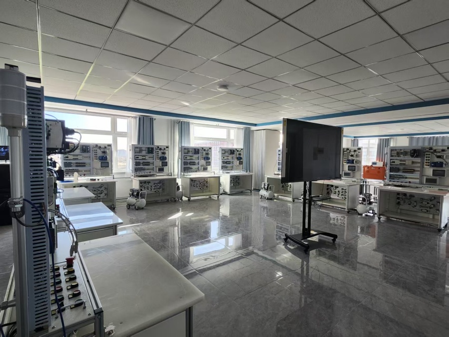 河北承德plc编程培训学校