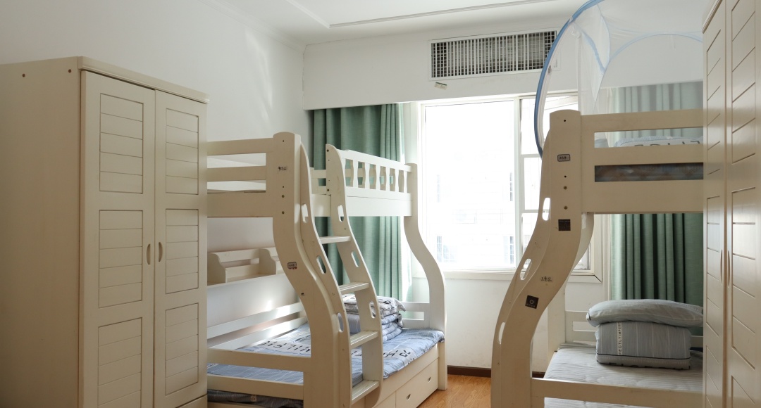 2025林待秋梧桐湖学校艺术专业班招生简章