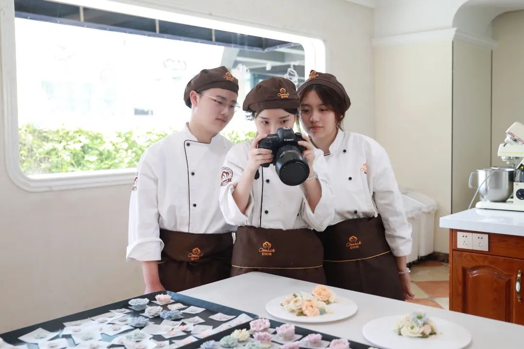 实力榜前十国内西点烘焙学校排行榜