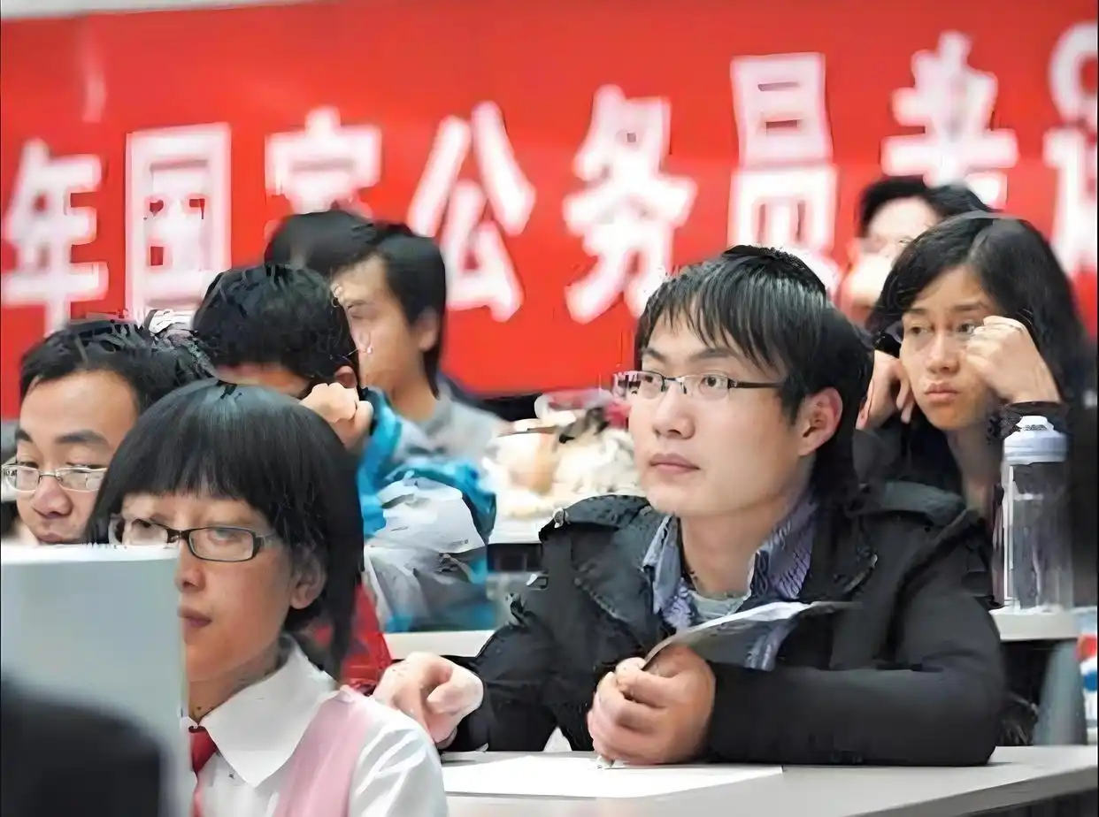 力荐江苏考公考编辅导机构全新前十排名榜列表