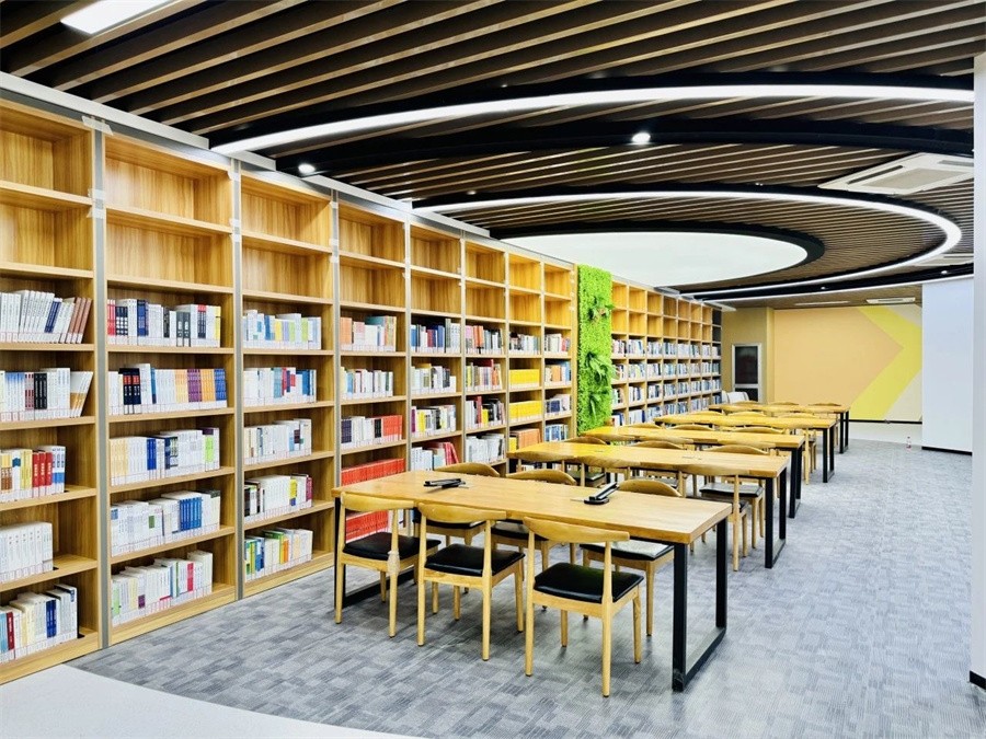 上海日本国际学校.jpg 上海日本国际学校.jpg