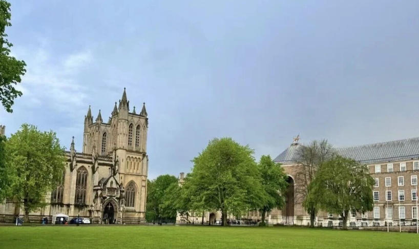 2026杭州英国留学中介前十排名.jpg 2026杭州英国留学中介前十排名.jpg