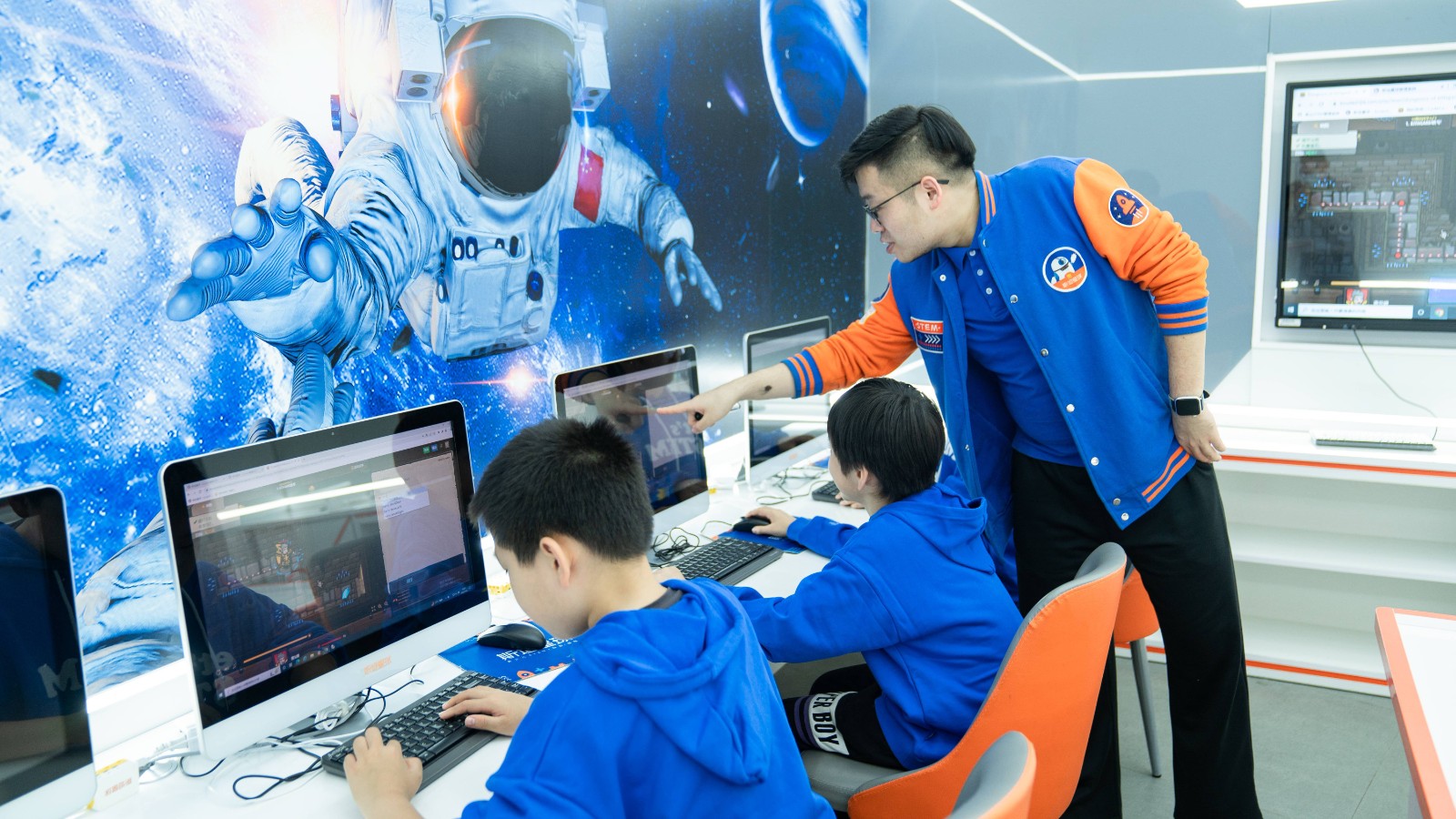 2026国内少儿编程培训机构十大品牌.jpg 2026国内少儿编程培训机构十大品牌.jpg