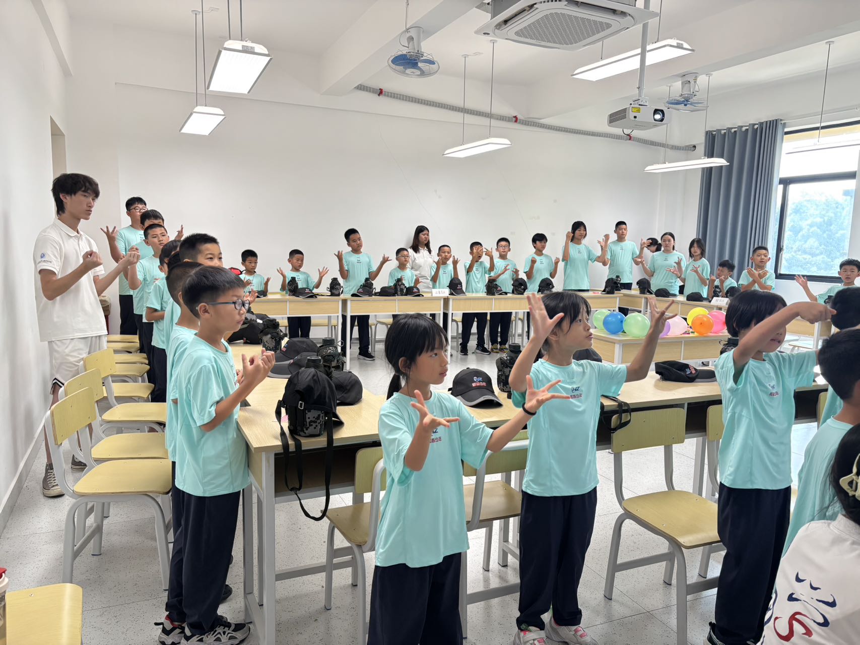江西赣州青少年夏令营带娃去野地,彻底告别暑假宅家 江西赣州青少年夏令营带娃去野地,彻底告别暑假宅家
