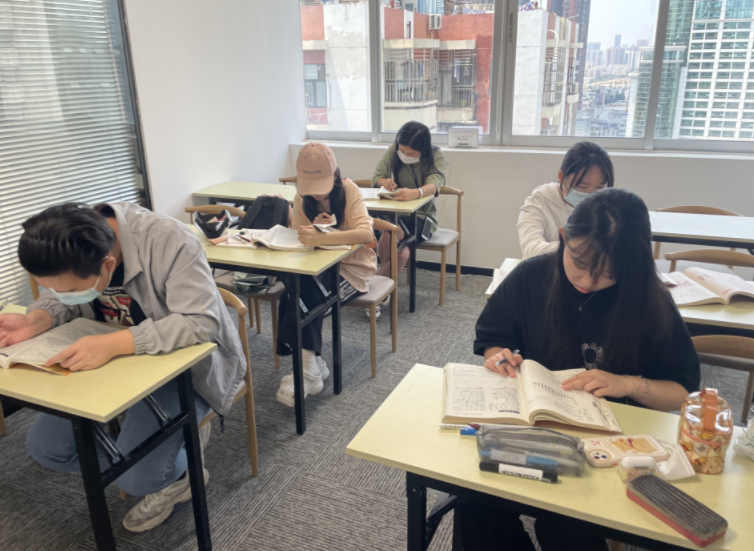 深圳国际语言培训学校 深圳国际语言培训学校