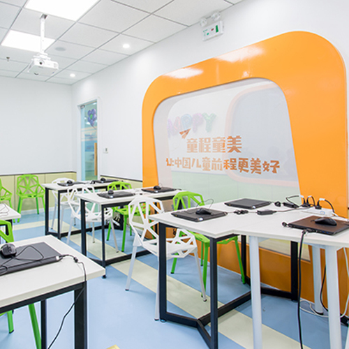 小码王少儿编程_郑州童程童美校区环境