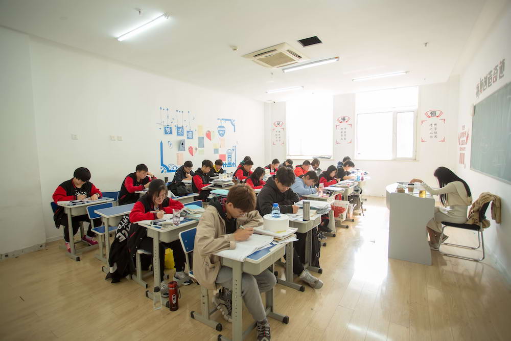 天津北极星学校_教室环境